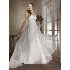 Легкое шифоновое свадебное платье с открытой спиной и украшением под грудью